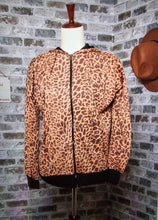 Load image into Gallery viewer, Leopard zip hooded jacket
