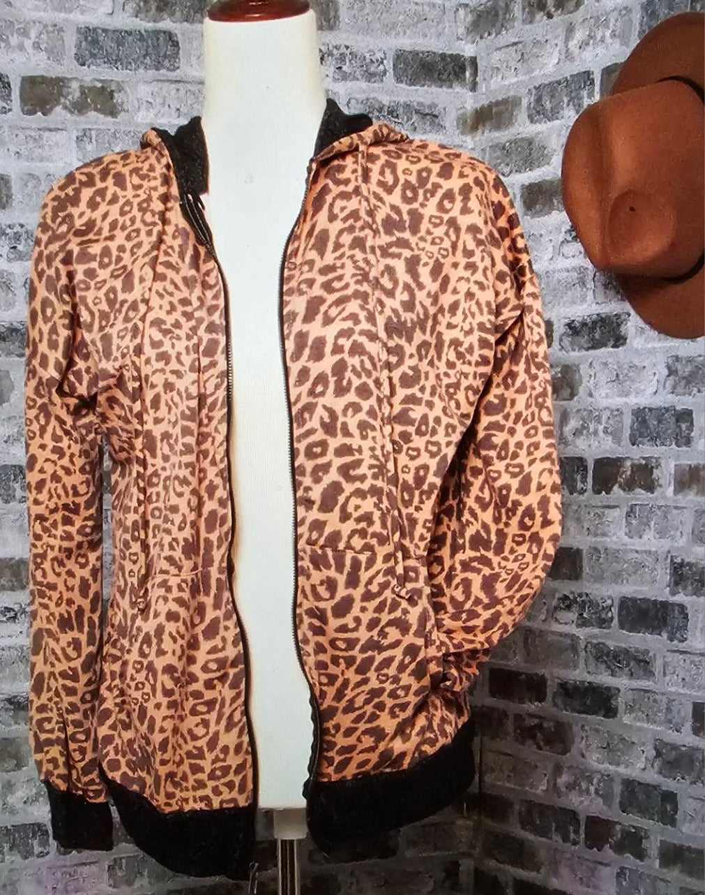 Leopard zip hooded jacket